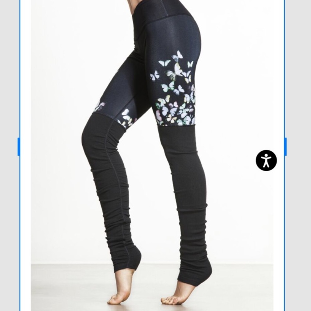 ALO Yoga Black Gypset Goddess Butterfly Leggings: Size Small - Picture 3 of 16